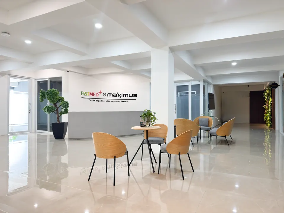 Lounge tunggu pasien Fastmed+ by Maximus